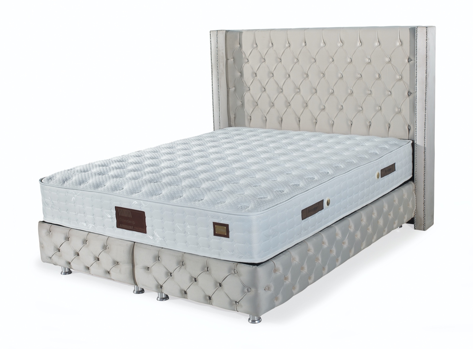 Cristalin%20Base%20and%20Headboard%20Bedding%20Set